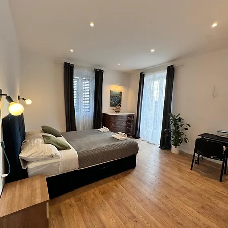 Mia's Wonderland * Dubrovník